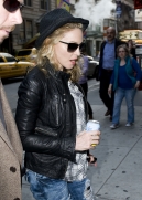 Madonna out and about, New York, April 25 2011 (8)