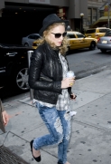 Madonna out and about, New York, April 25 2011 (10)