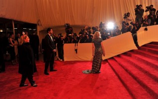 Madonna at the Alexander McQueen Savage Beauty Costume Institute Gala, New York (27)