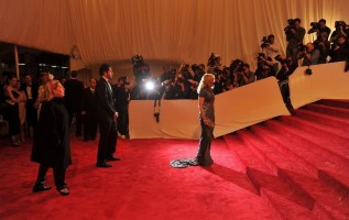 Madonna at the Alexander McQueen Savage Beauty Costume Institute Gala, New York (28)