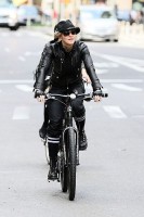 Madonna on bike in the streets of New York, May 6th 2011 (25)