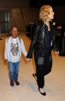 Madonna arrives at JFK airport New York - destination London (29)