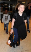 Madonna arrives at JFK airport New York - destination London (37)