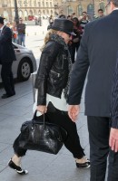 Madonna arrive au Ritz de Paris, France (3)