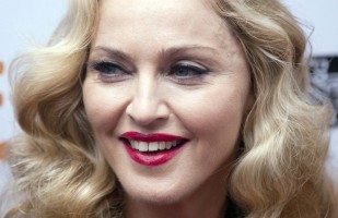 Madonna at the Toronto International Film Festival, 12 September 2011 (6)