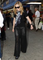 Madonna out and about in New York, 13 September 2011 (10)