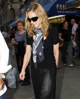 Madonna out and about in New York, 13 September 2011 (14)