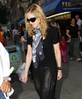 Madonna out and about in New York, 13 September 2011 (15)