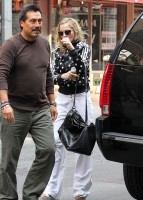 Madonna out and about in New York, 14 September 2011 (5)