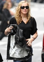 Madonna out and about in New York, 11 October 2011 (4)