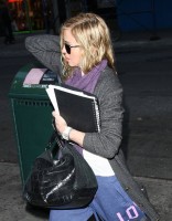 Madonna out and about in New York, 17 October 2011 (7)