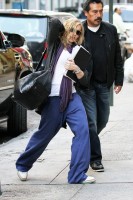 Madonna out and about in New York, 17 October 2011 (10)