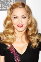 Madonna at the UK premiere of W.E. at the BFI London Film Festival - 23 October 2011 - UPDATE 4 (15)