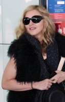 Madonna at Heathrow airport, October 24 2011 (2)
