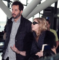 Madonna at Heathrow airport, October 24 2011 (6)