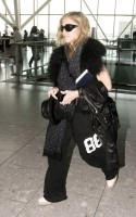 Madonna at Heathrow airport, October 24 2011 (10)