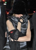 Madonna at the Kabbalah Centre, New York - 11 12 November 2011 (10)