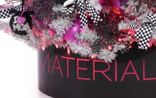 20111117-news-madonna-material-girl-christmas-tree