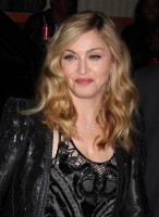 Madonna at the Cinema Society & Piaget screening  of WE, MOMA New York, 4 December 2011 - Update (29)