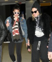 Madonn at JFK airport, New York - 23 December 2011 (2)