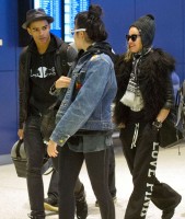 Madonn at JFK airport, New York - 23 December 2011 (3)