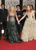 Madonna at the Golden Globes, Red Carpet - 15 January 2012 - Update 01 (26)