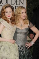Madonna at the Golden Globes, Red Carpet - 15 January 2012 - Update 01 (34)