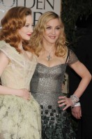 Madonna at the Golden Globes, Red Carpet - 15 January 2012 - Update 01 (36)