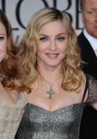 Madonna at the Golden Globes, Red Carpet - 15 January 2012 - Update 01 (44)