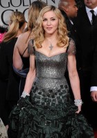 Madonna at the Golden Globes, Red Carpet - 15 January 2012 - Update 01 (72)