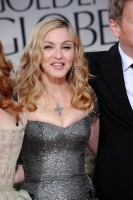 Madonna at the Golden Globes, Red Carpet - 15 January 2012 - Update 01 (81)