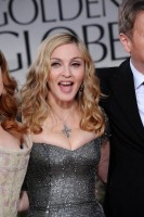 Madonna at the Golden Globes, Red Carpet - 15 January 2012 - Update 01 (82)