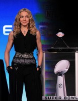 Madonna at the Super Bowl press conference - 2 February 2012 - Update 02 (16)