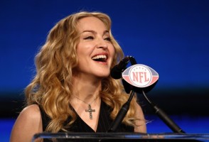 Madonna at the Super Bowl press conference - 2 February 2012 - Update 02 (22)