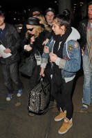 Madonna and Lourdes at JFK airport, 21 February 2012 - Update 3 (3)