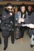 Madonna and Lourdes at JFK airport, 21 February 2012 - Update 3 (18)
