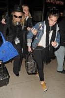 Madonna and Lourdes at JFK airport, 21 February 2012 - Update 3 (22)