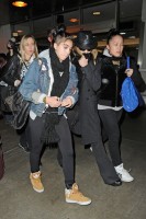 Madonna and Lourdes at JFK airport, 21 February 2012 - Update 3 (25)