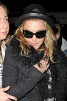 Madonna and Lourdes at JFK airport, 21 February 2012 - Update 3 (29)
