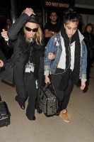 Madonna and Lourdes at JFK airport, 21 February 2012 - Update 3 (30)