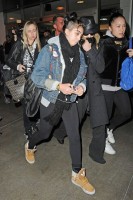 Madonna and Lourdes at JFK airport, 21 February 2012 - Update 3 (40)