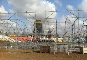 Madonna MDNA Tour Spoilers - Stage under construction in Tel Aviv, Ramat Gan Stadium (2)