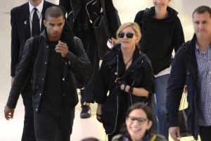 Madonna at JFK airport in New York - 24 May 2012 (5)