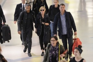 Madonna at JFK airport in New York - 24 May 2012 (17)