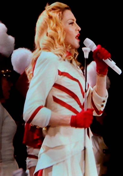 20120528-pictures-madonna-mdna-tour-rehearsals-costumes-05.jpg