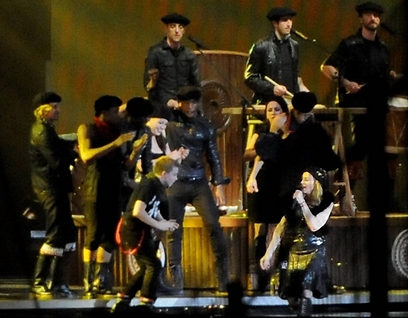 20120528-pictures-madonna-mdna-tour-rehearsals-costumes-06.jpg