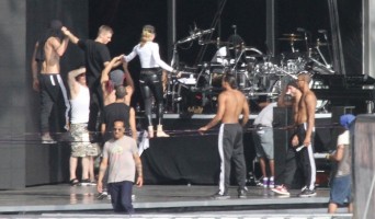 MDNA Tour Rehearsals - Ramat Gan Stadium Tel Aviv [28 May 2012] (1)