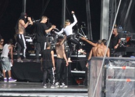 MDNA Tour Rehearsals - Ramat Gan Stadium Tel Aviv [28 May 2012] (2)