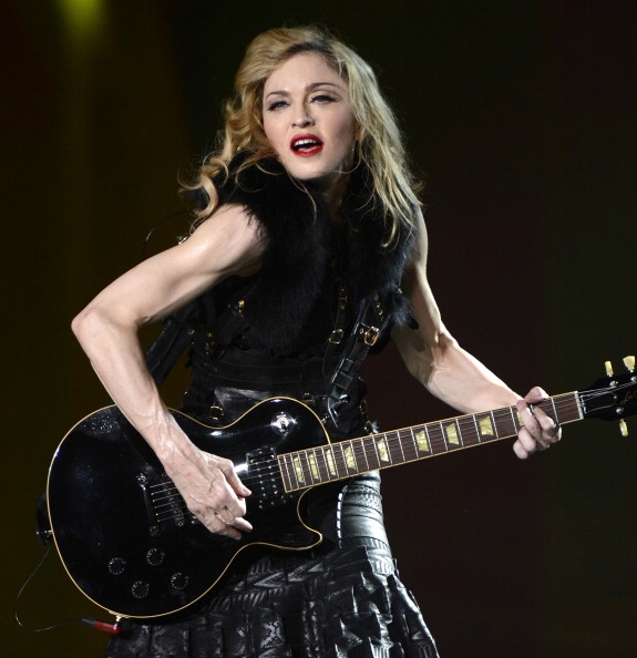 20120531-pictures-madonna-mdna-tour-tel-aviv-opening-02.jpg