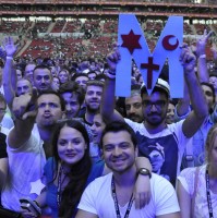 MDNA Tour - Istanbul - 7 June 2012 - Fan pictures (2)